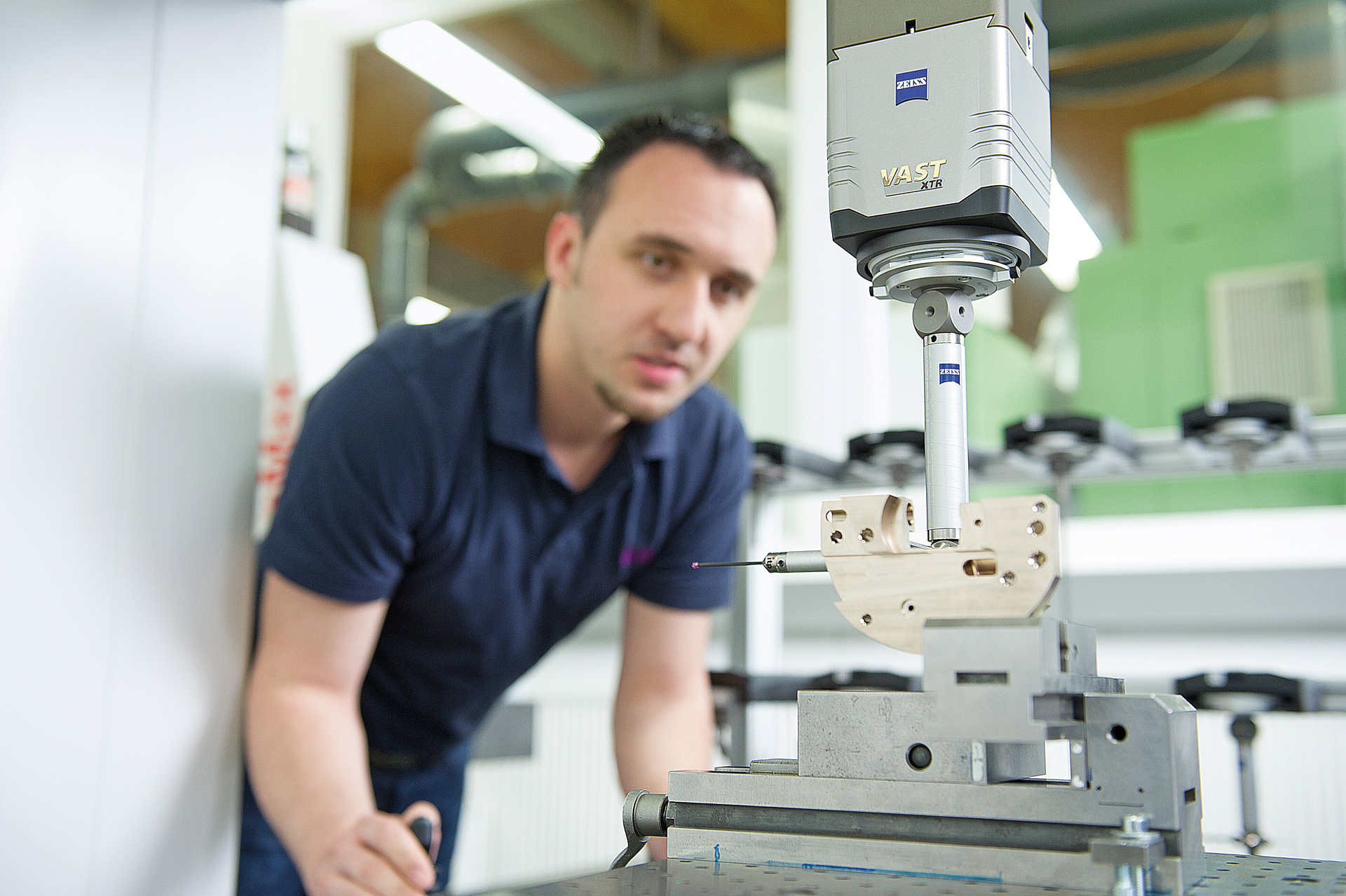 Tactile and Optical Scanning Probes on ZEISS CMM
