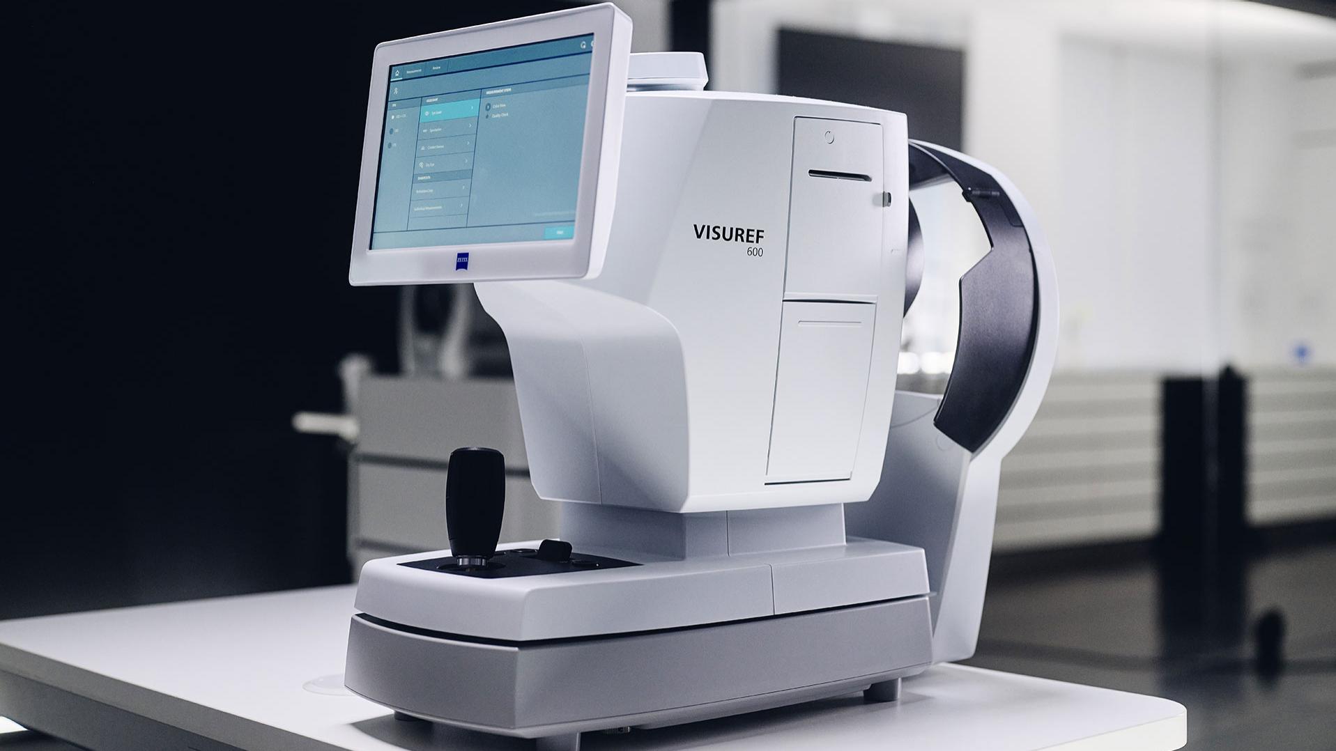 An image of the ZEISS VISUREF 600 from the side.