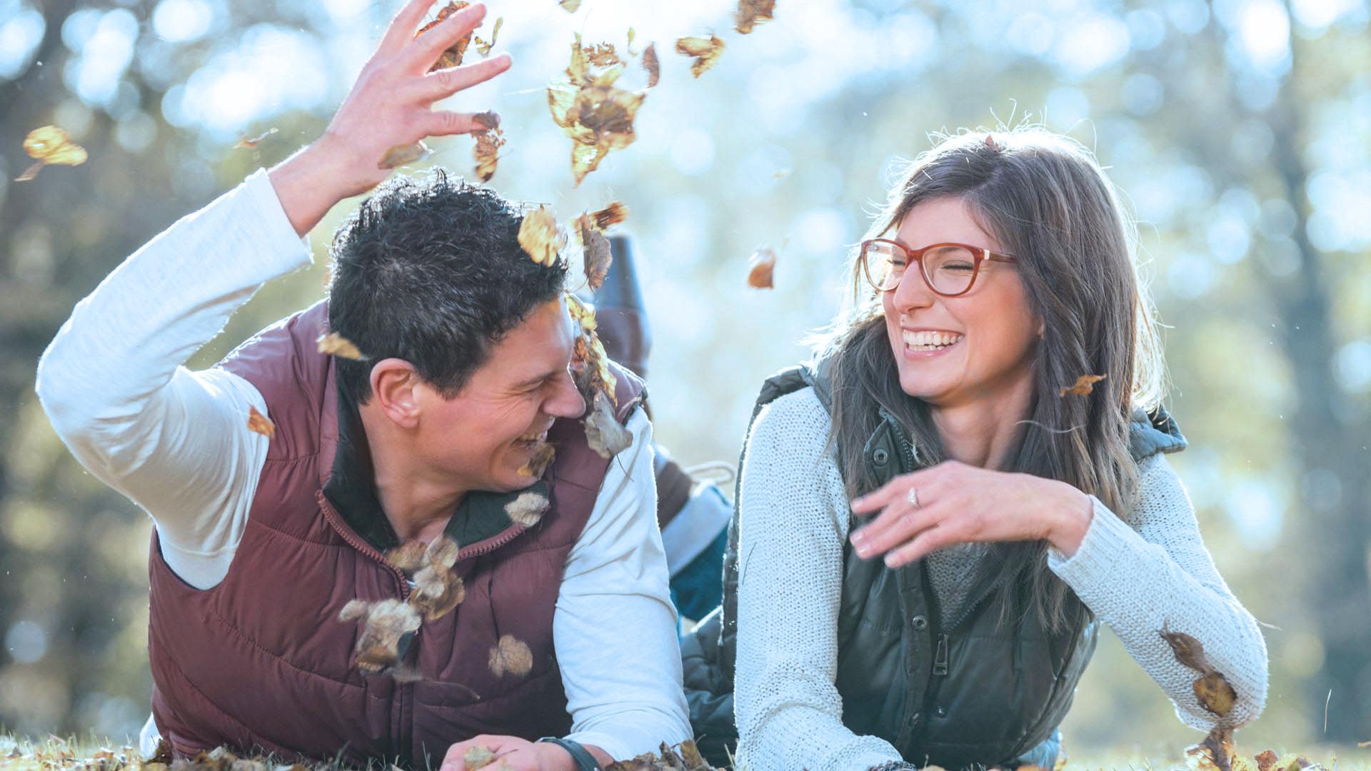 Comment nettoyer efficacement vos lunettes ? 🤔 Evitez les mouchoirs en  papier et préférez les chiffons en microfibre dédiés au nettoyage de vos  verres, By ZEISS Vision