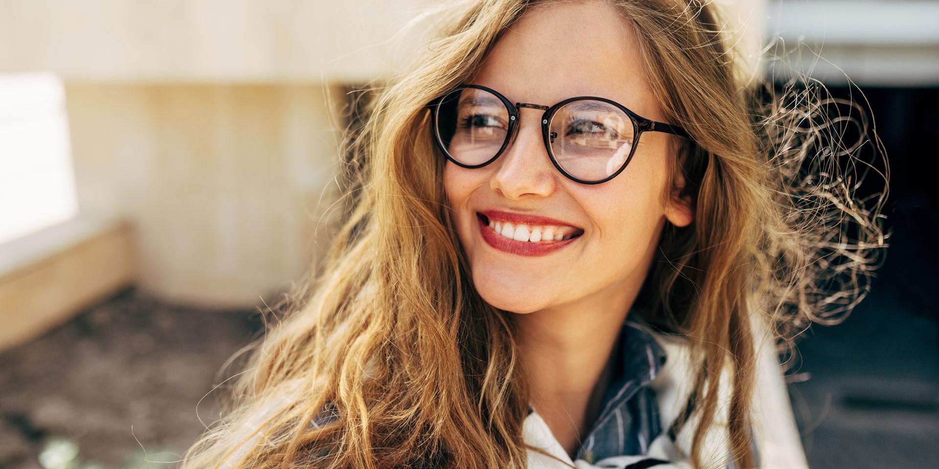 How Your Eyeglasses Reflect Your Personality