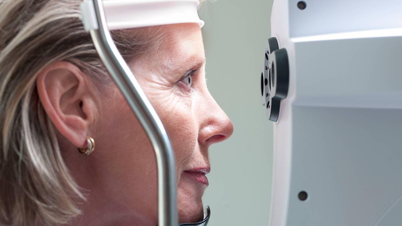 Examination of the patient&apos;s retina.