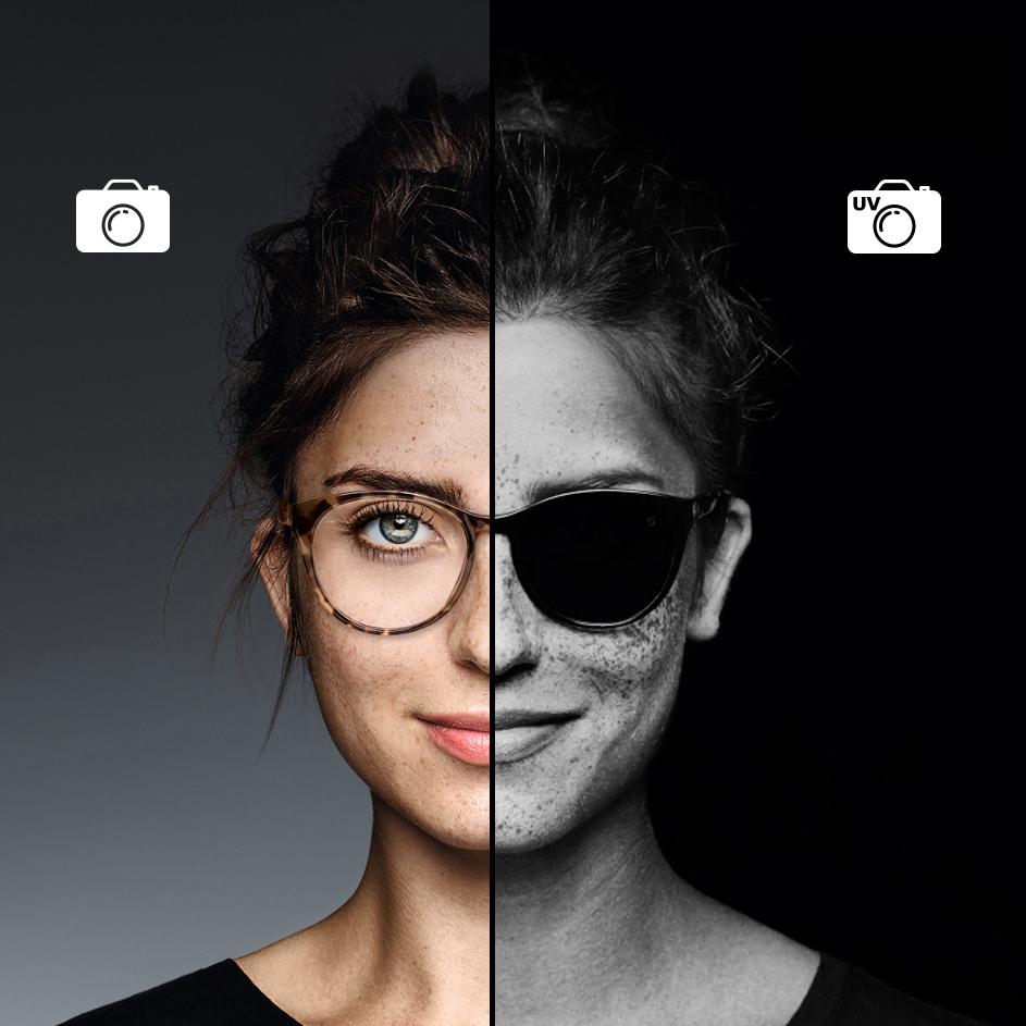 Gros plan d’une femme portant des lunettes dotées de la technologie ZEISS UVProtect. La moitié de la photo a été prise par un appareil photo normal et l’autre moitié par un appareil photo UV. La photo UV montre que les verres blancs ZEISS bloquent les rayons UV aussi efficacement que des lunettes de soleil.