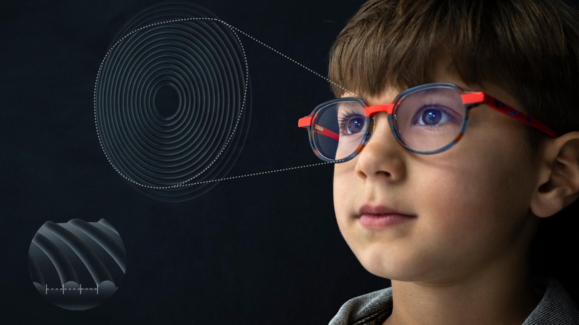 Plan rapproché de la conception du verre ZEISS MyoCare pour la gestion de la myopie chez les enfants.